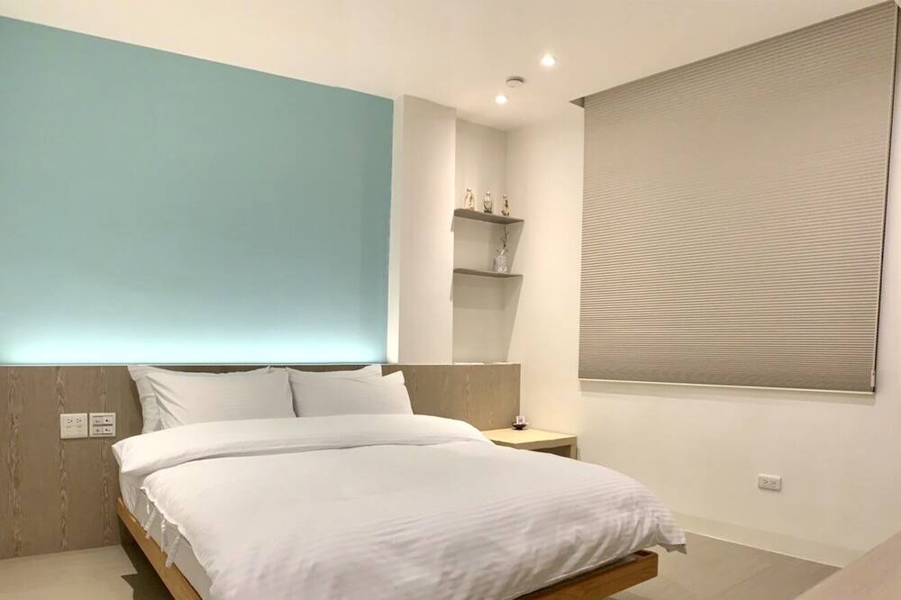 Photo of Bedroom in West Central District