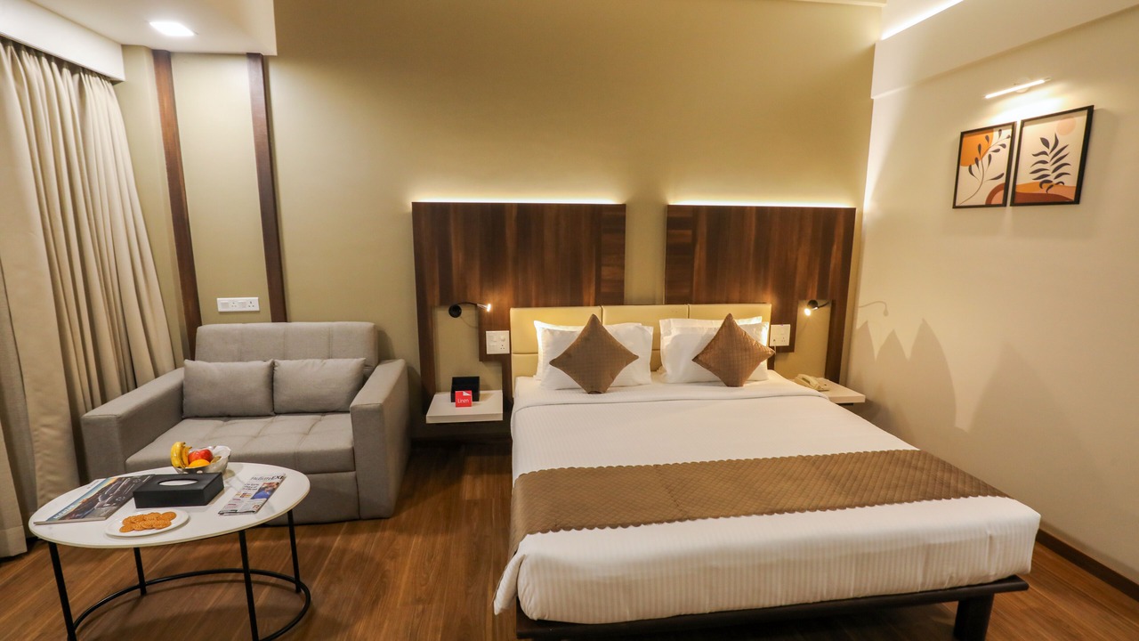 Photo of Bedroom in Daulatabad