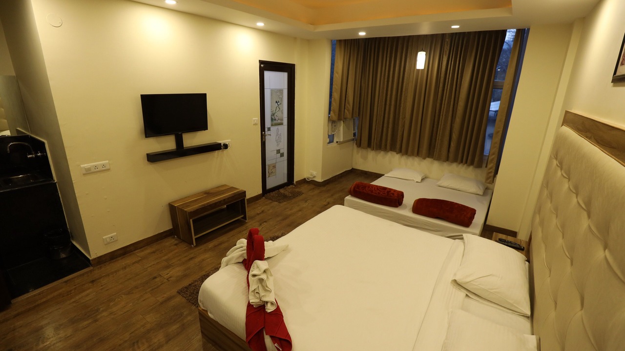 Photo of Bedroom in Jogiyana