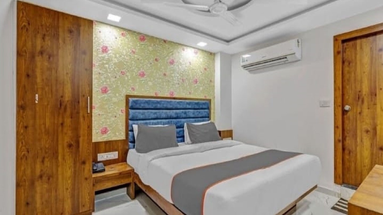Photo of Bedroom in Ahmedabad