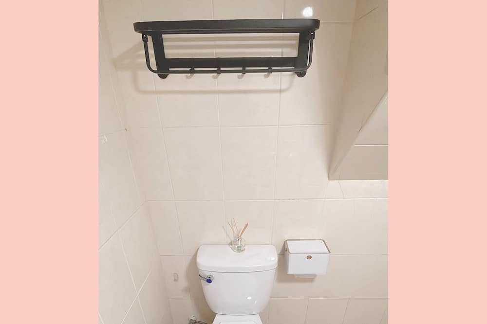 Photo of Bathroom in North District