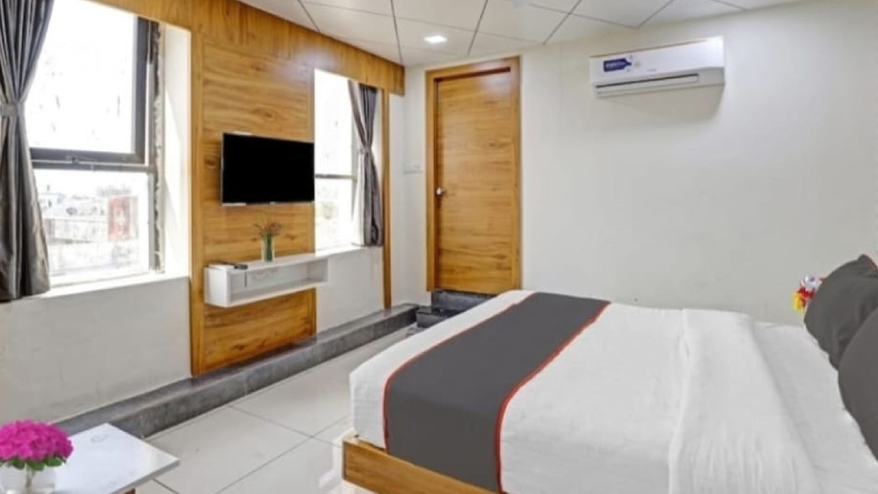 Photo of Bedroom in Vadodara