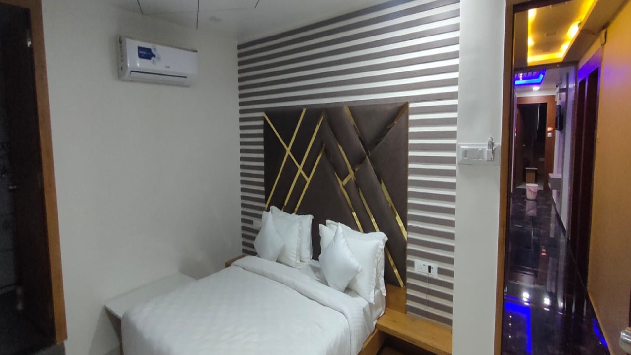 Photo of Bedroom in Vadodara