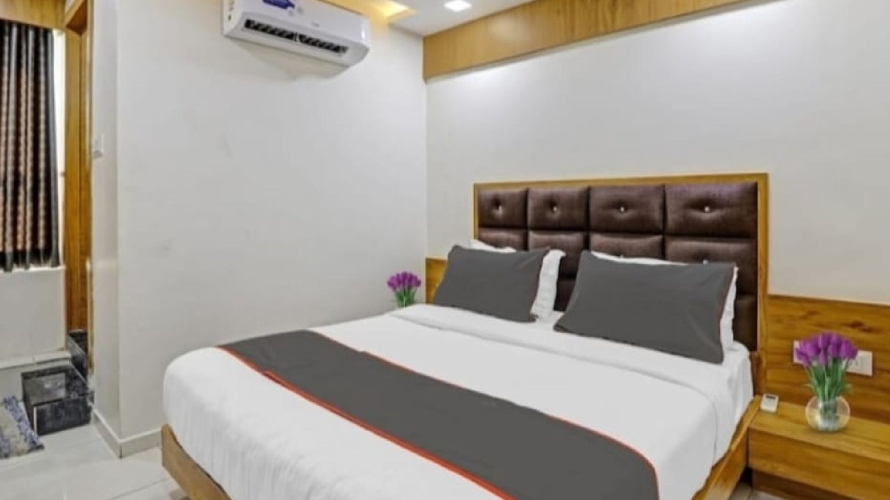 Photo of Bedroom in Vadodara