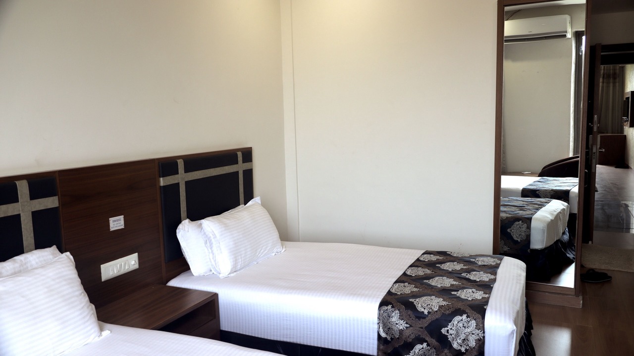 Photo of Bedroom in Himatnagar
