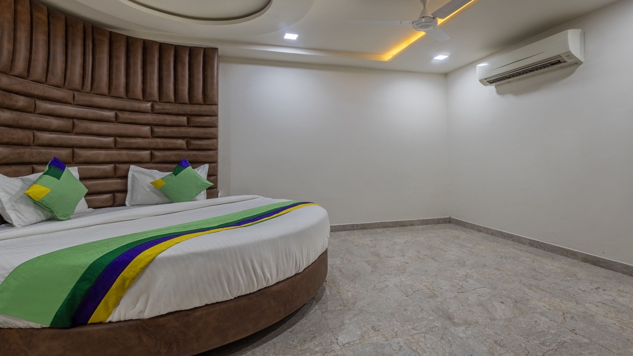 Photo of Bedroom in Ahmedabad