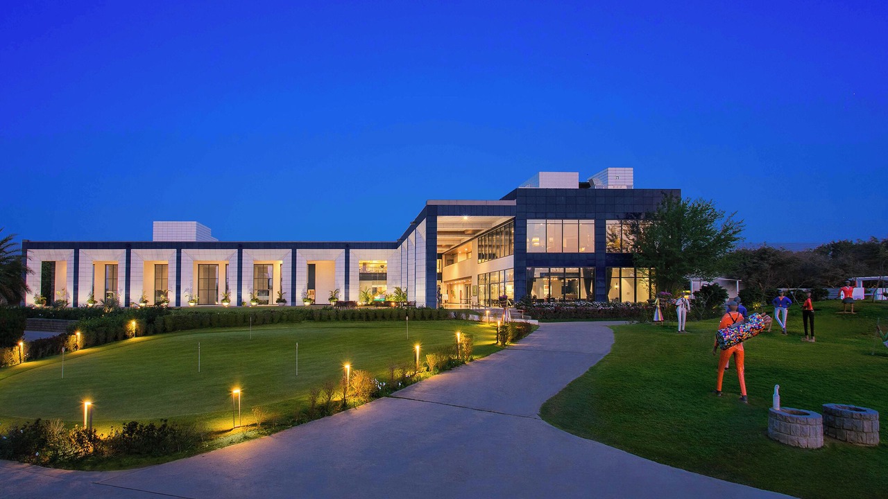 Photo of Buildings in IMT Manesar