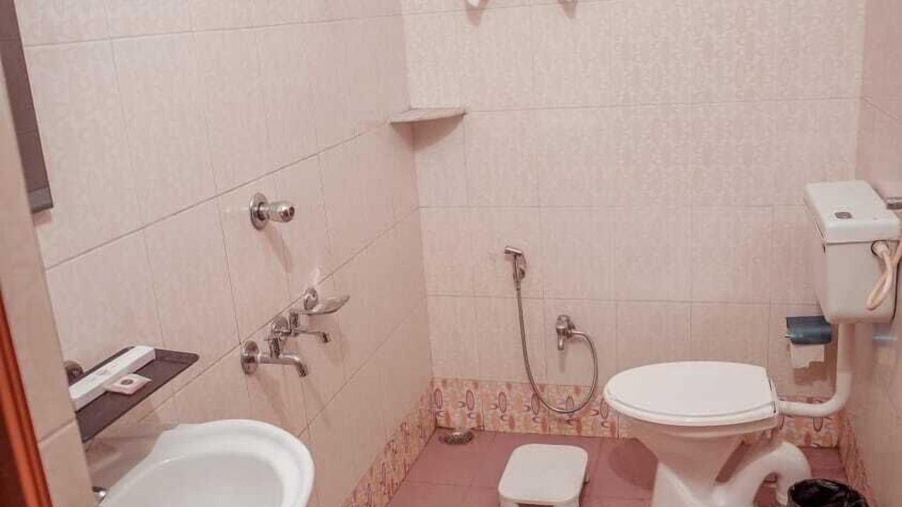 Photo of Bathroom in Neora