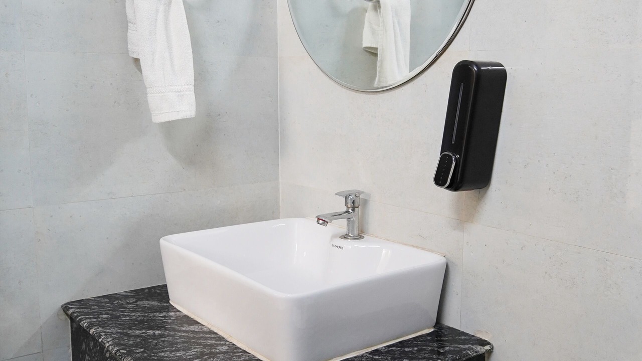 Photo of Bathroom in Dariyaganj