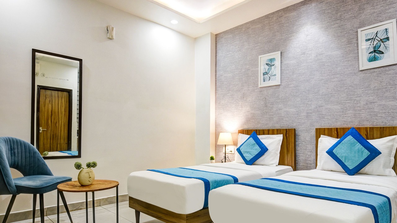 Photo of Bedroom in Dariyaganj