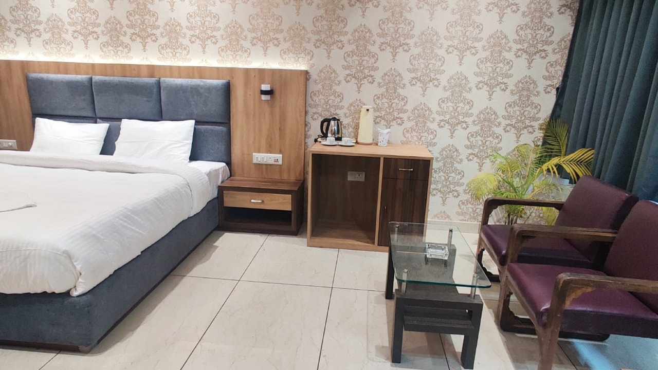 Photo of Bedroom in Katihar