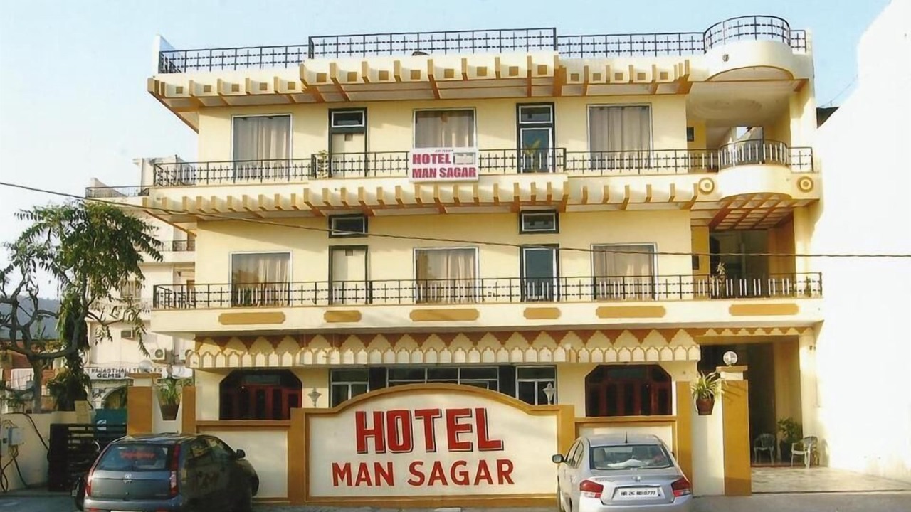 Photo of Outdoor in Amer Fort Road