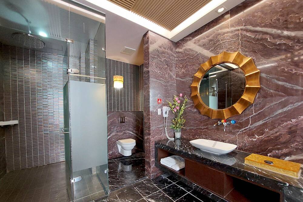 Photo of Bathroom in Toufen