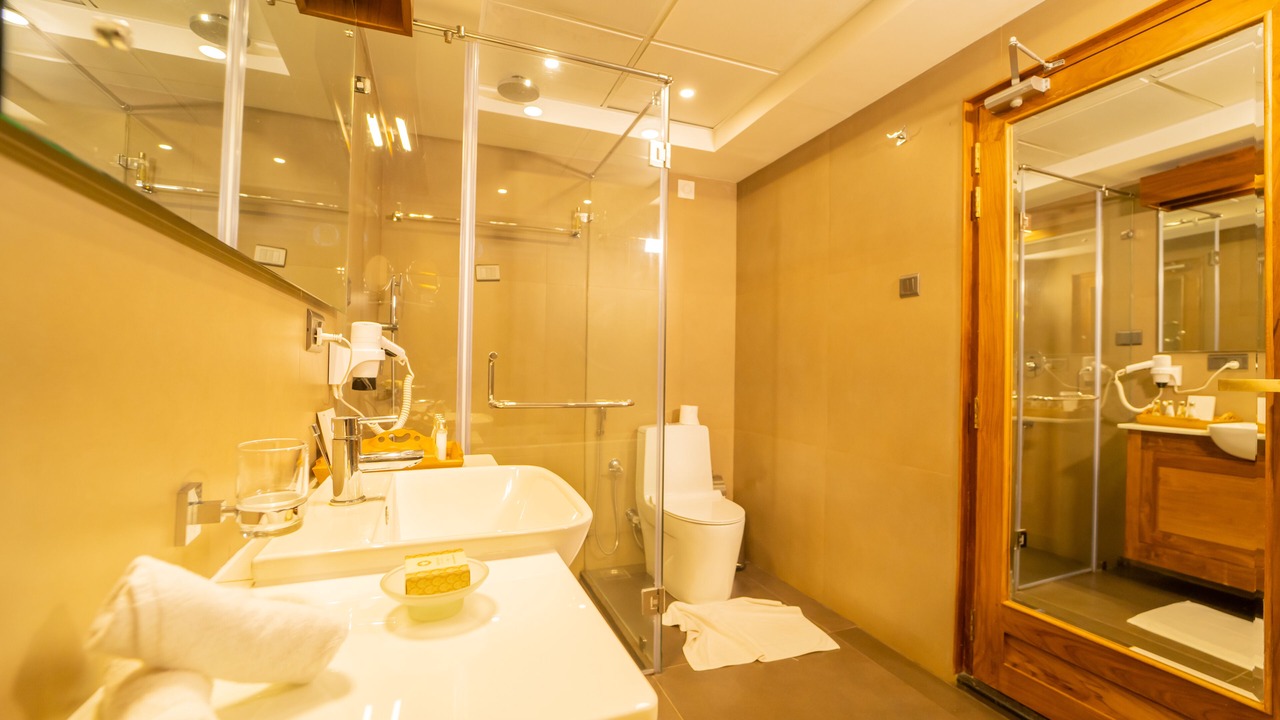 Photo of Bathroom in Periyur