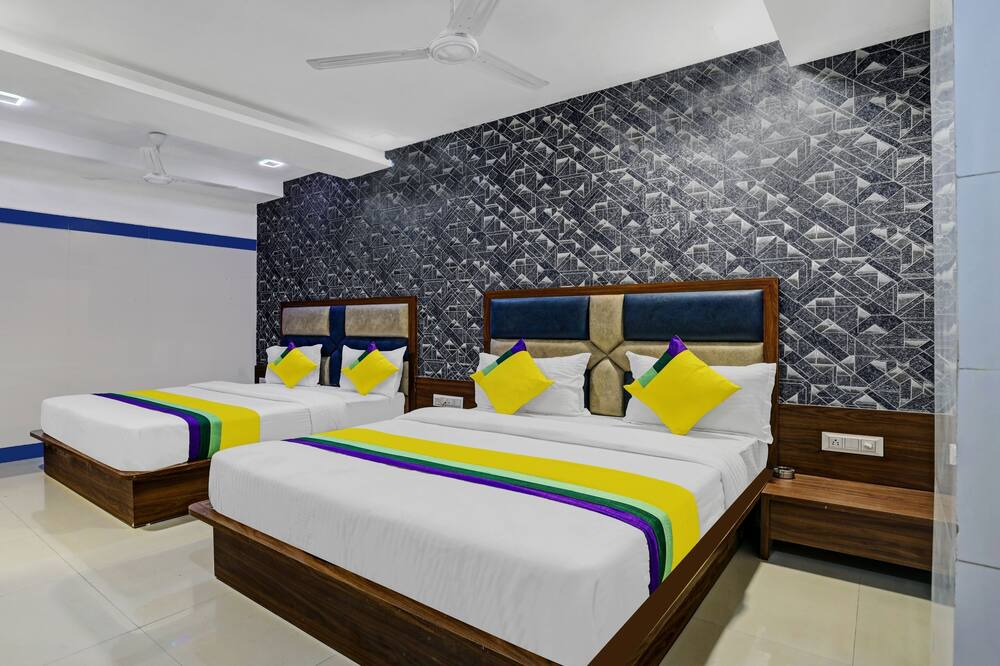 Photo of Bedroom in Vadodara