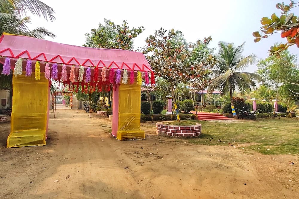 Photo of Others in Garoi