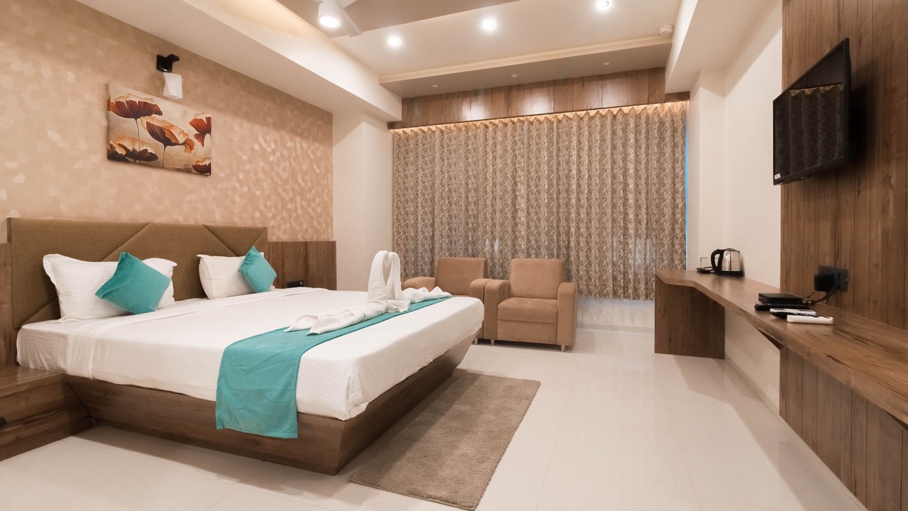 Photo of Bedroom in Gandhinagar