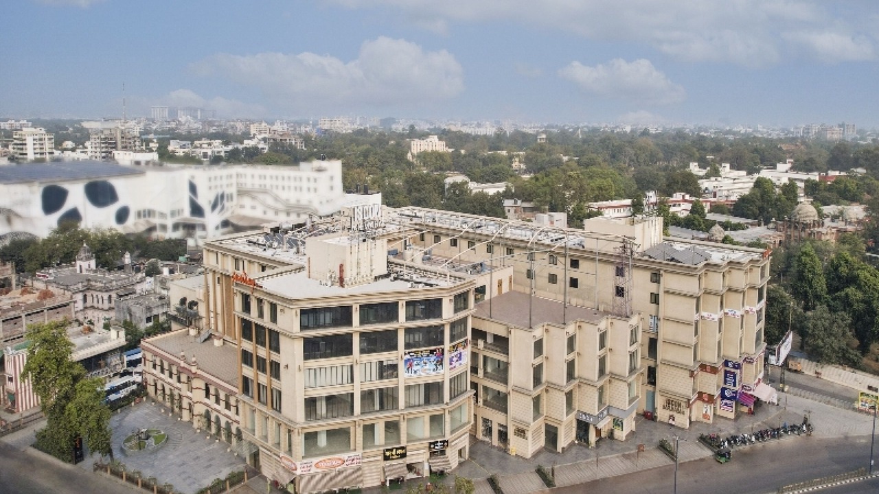 Photo of Outdoor in Sayajiganj