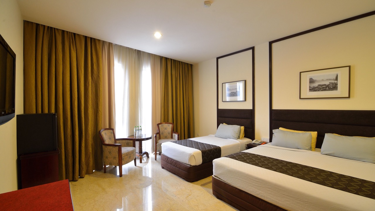 Photo of Bedroom in Tropicana