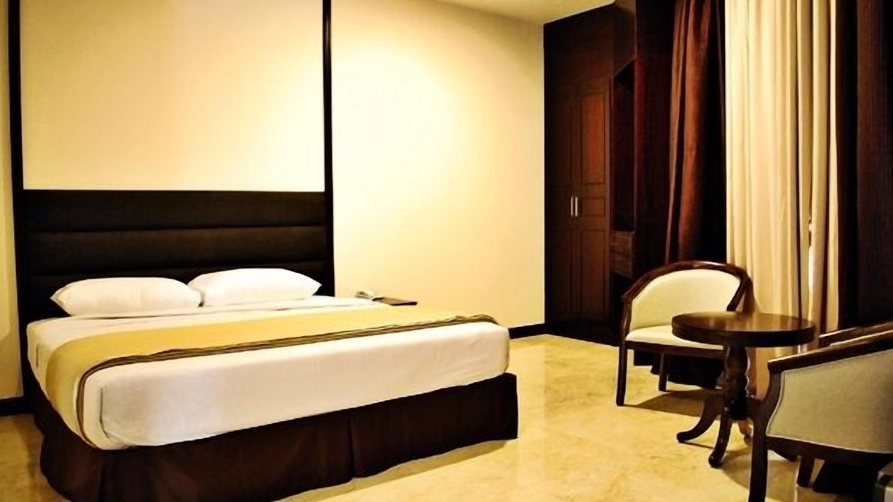 Photo of Bedroom in Tropicana