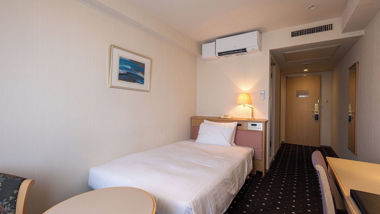 Photo of Bedroom in Izumiotsu