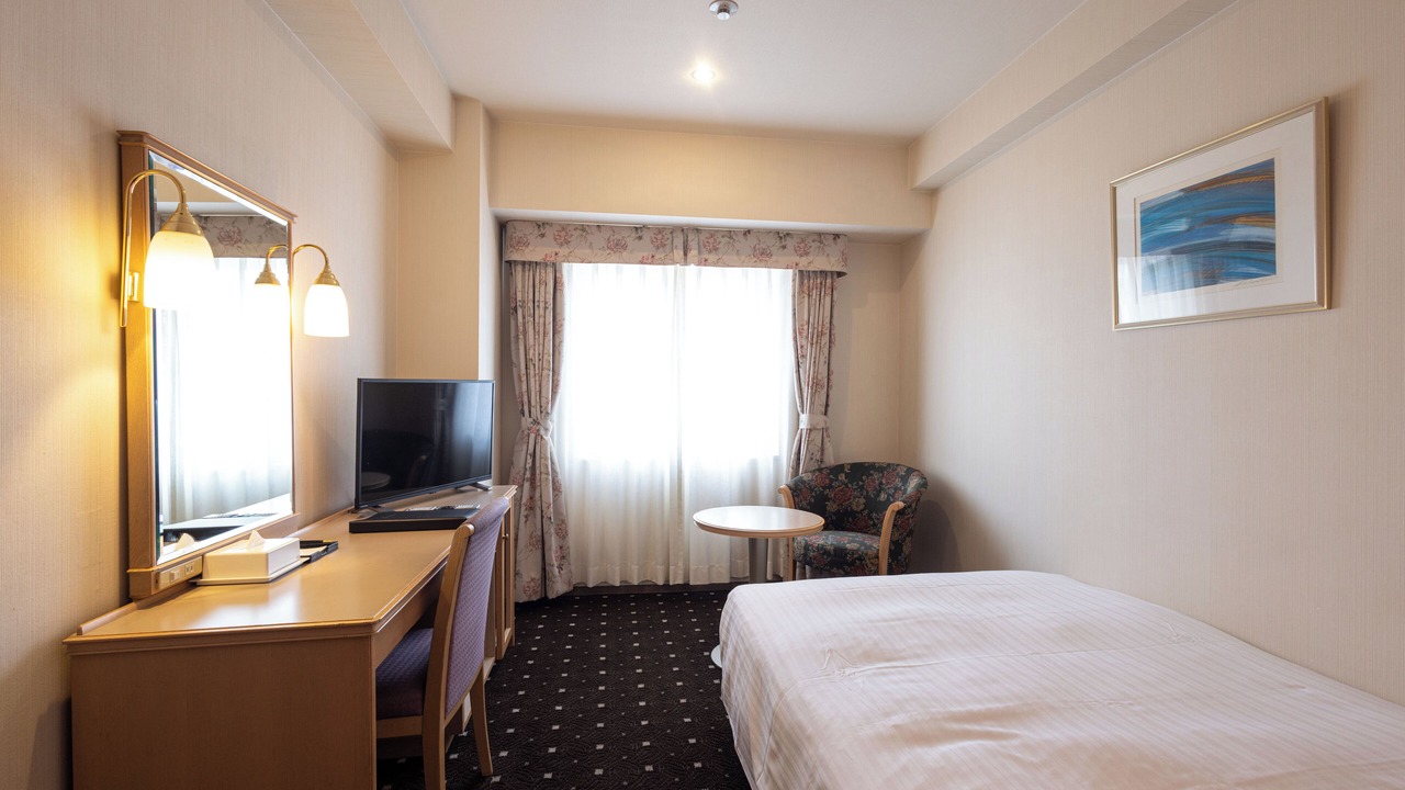 Photo of Bedroom in Izumiotsu