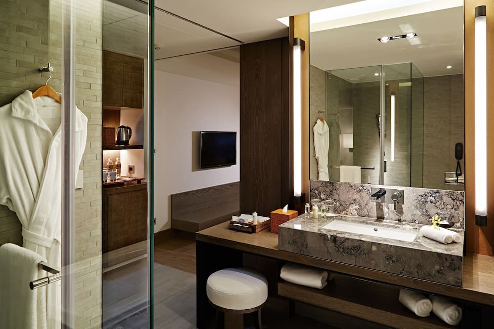 Photo of Bathroom in West Central District