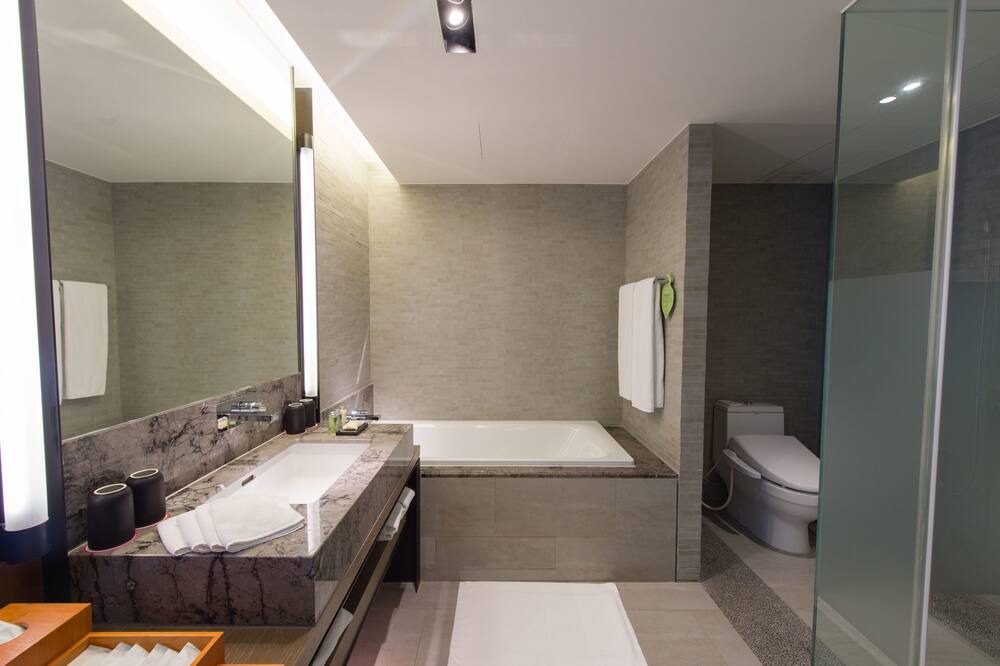 Photo of Bathroom in West Central District