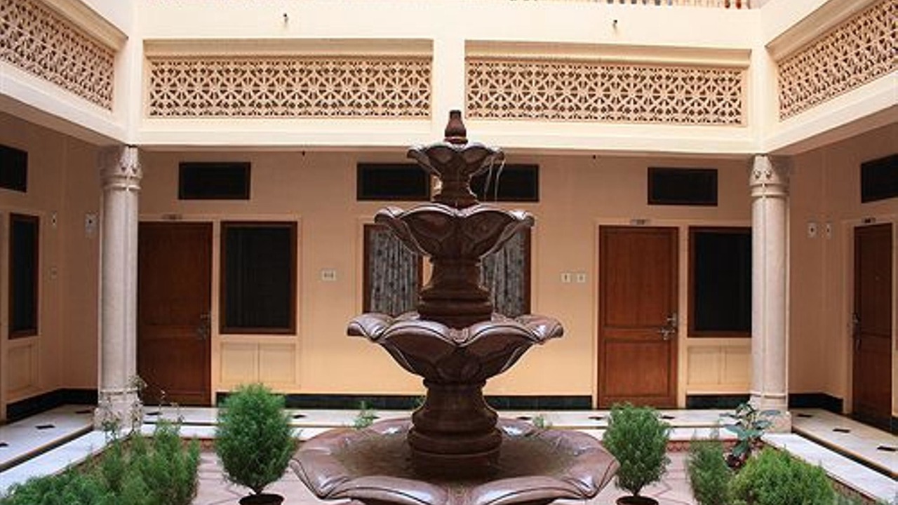 Photo of Outdoor in Pink City