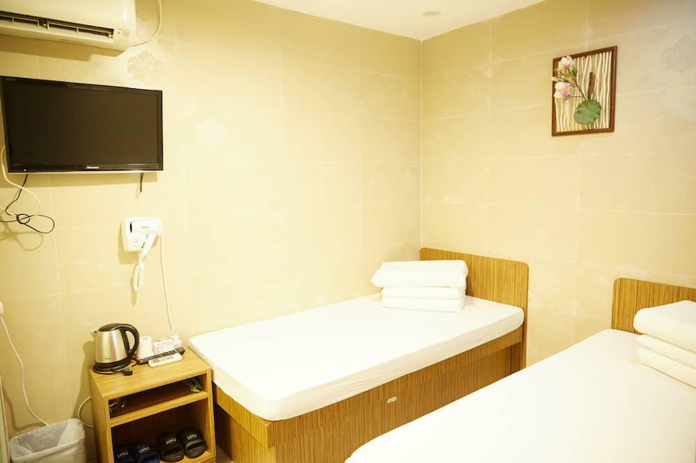 Photo of Bedroom in Mong Kok