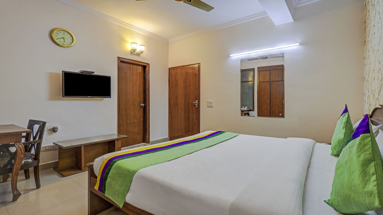 Photo of Bedroom in Noida