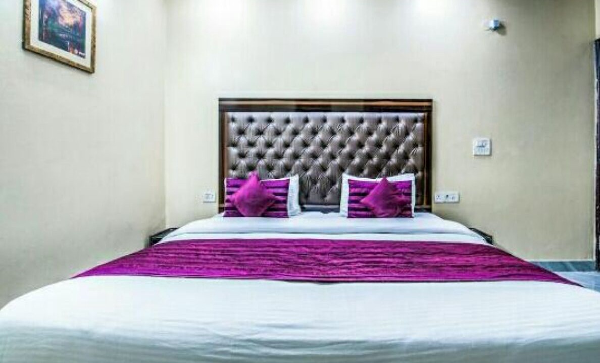 Photo of Bedroom in Sector 63