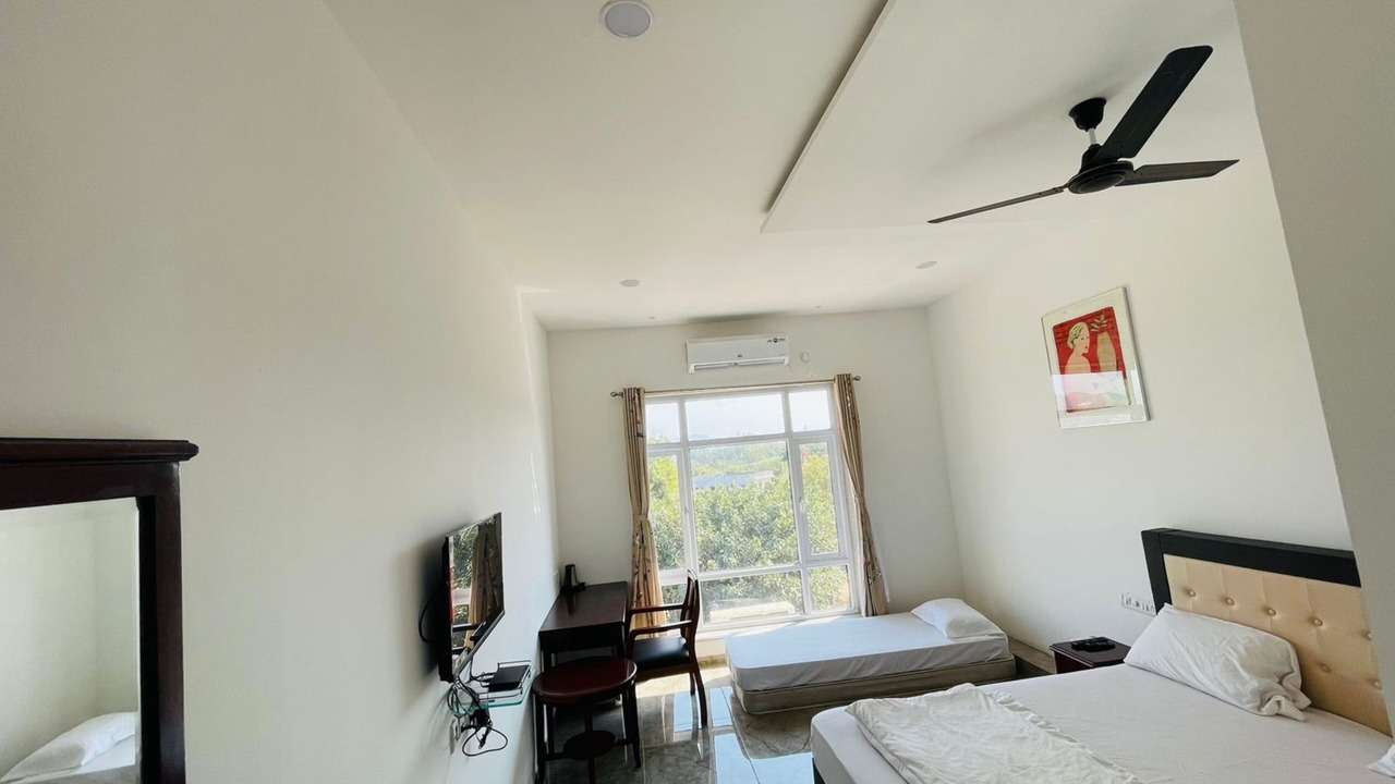 Photo of Bedroom in Rajpipla