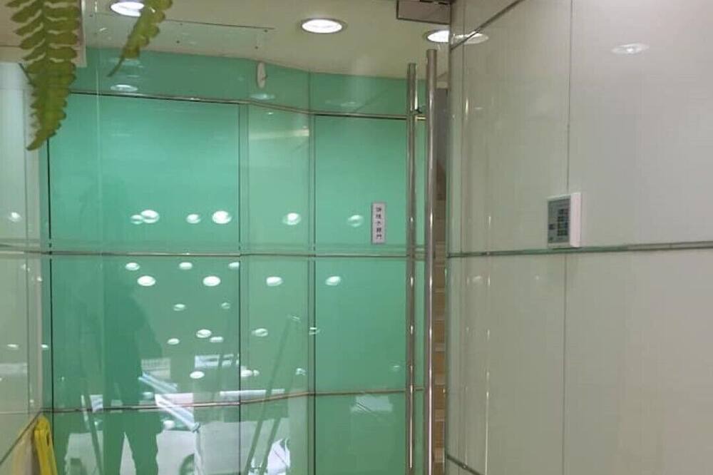 Photo of Bathroom in Sheung Wan