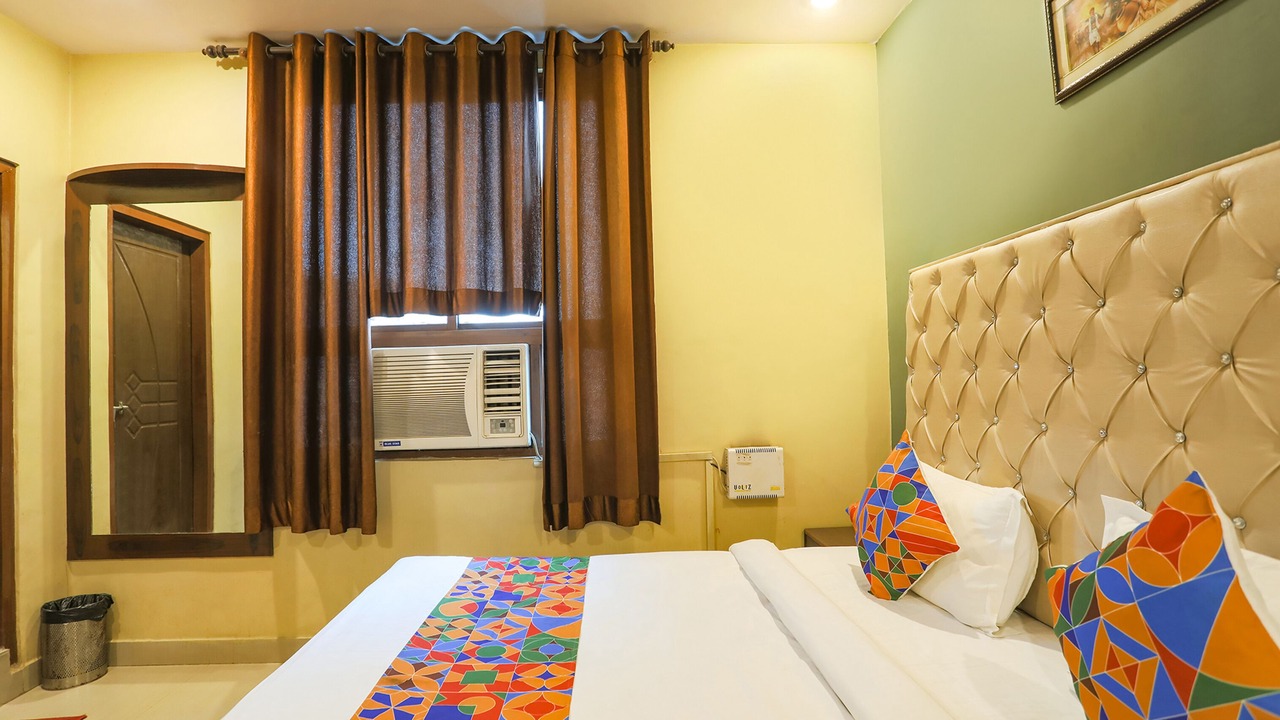 Photo of Bedroom in Allahabad