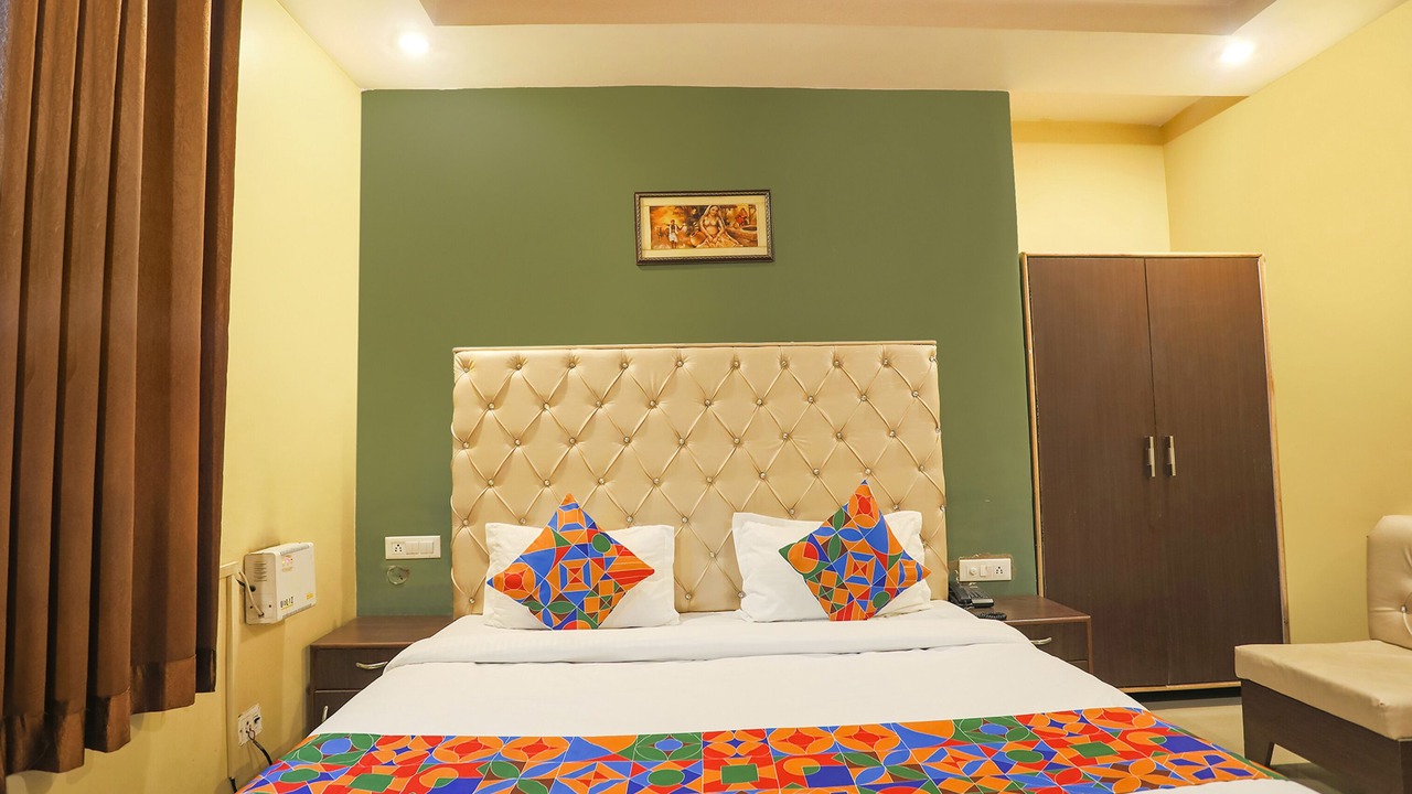 Photo of Bedroom in Allahabad
