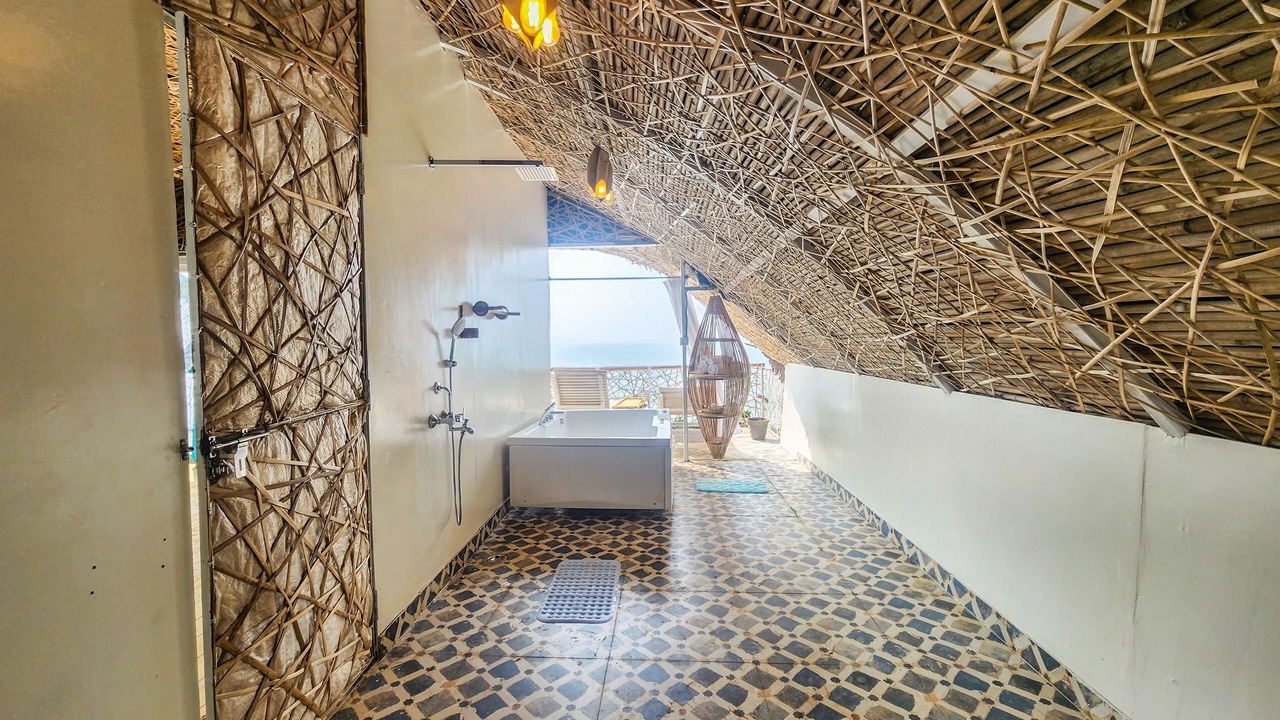 Photo of Bathroom in Canaguinim