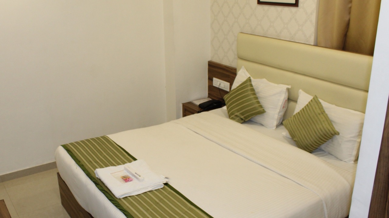 Photo of Bedroom in Gandhinagar