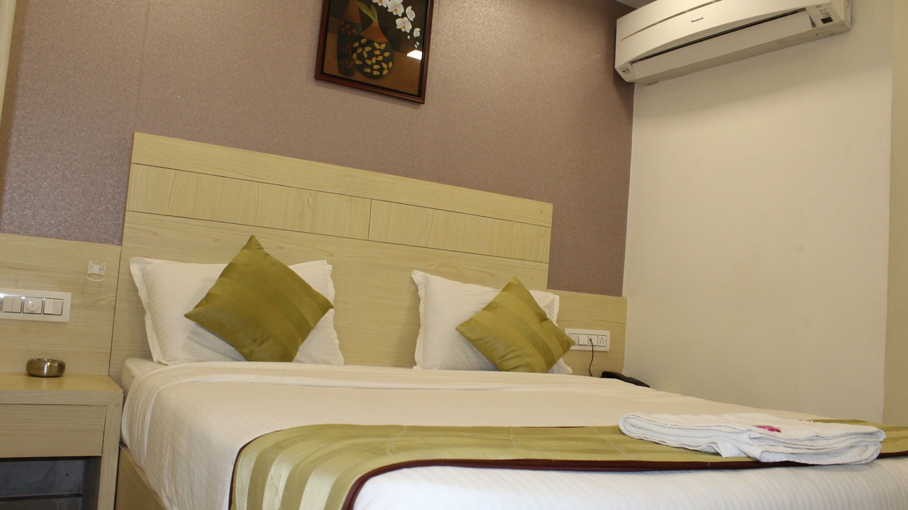 Photo of Bedroom in Gandhinagar