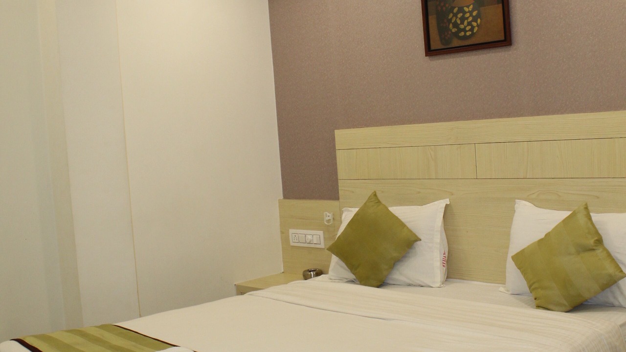 Photo of Bedroom in Gandhinagar