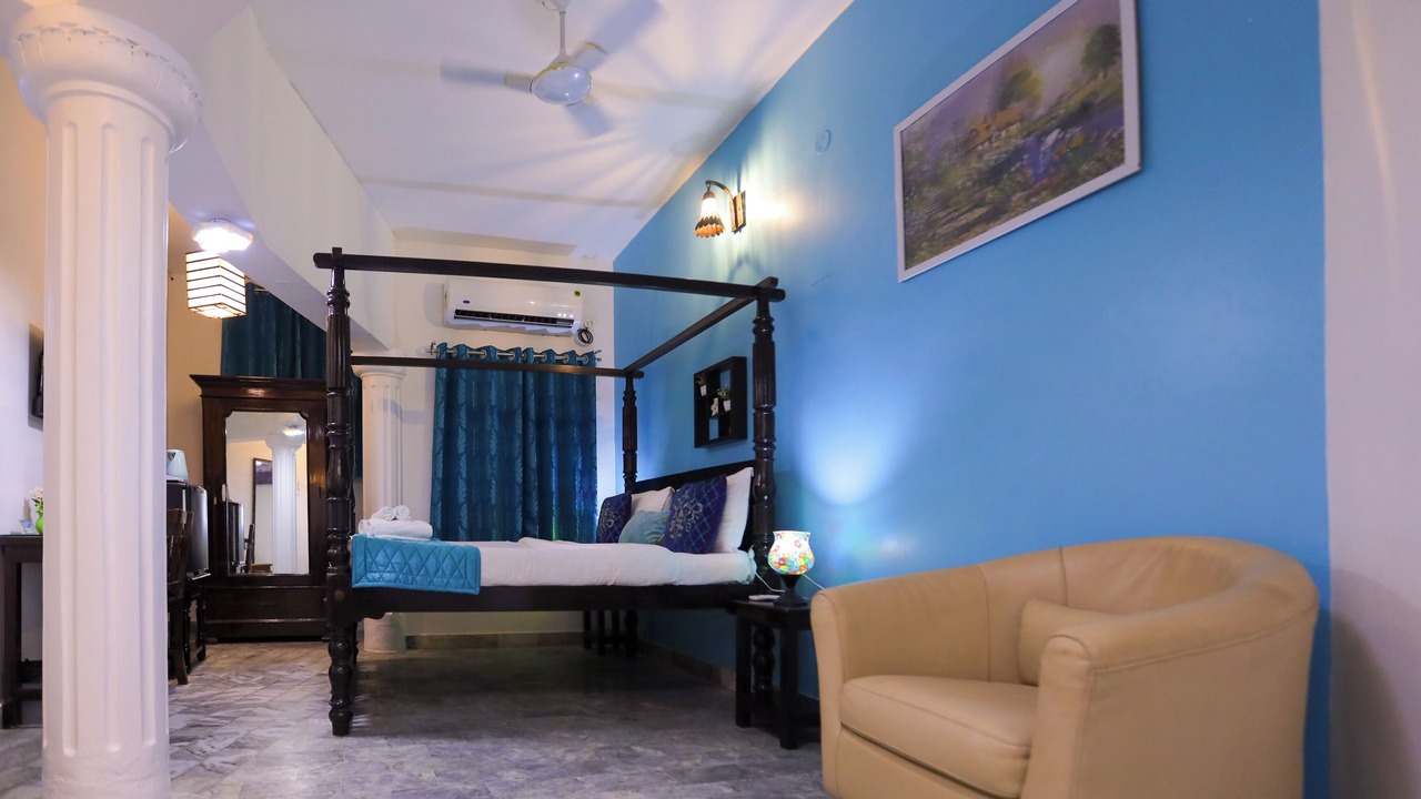 Photo of Bedroom in White Town