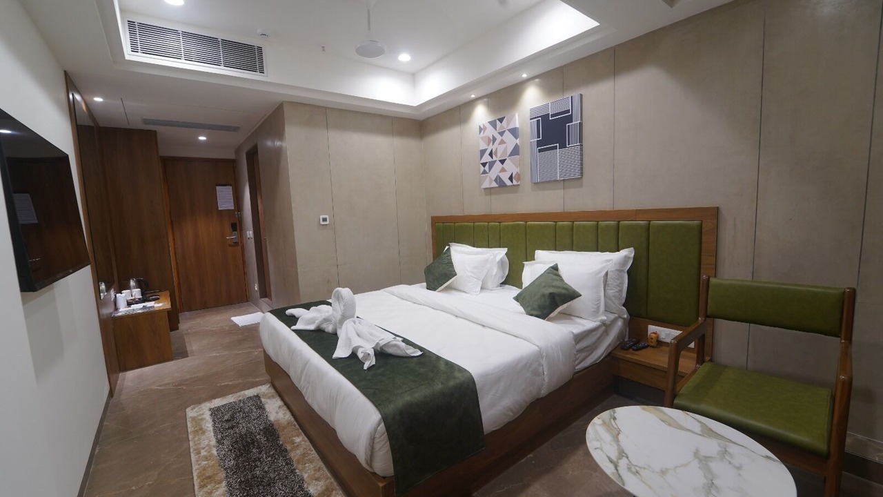 Photo of Bedroom in Rajpipla
