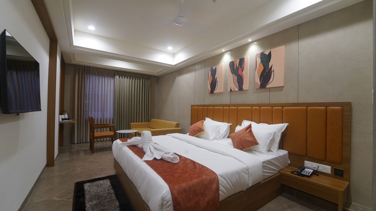 Photo of Bedroom in Rajpipla