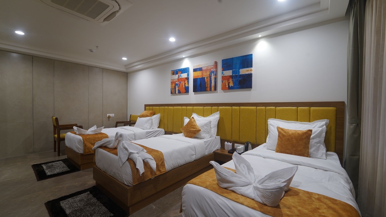 Photo of Bedroom in Rajpipla