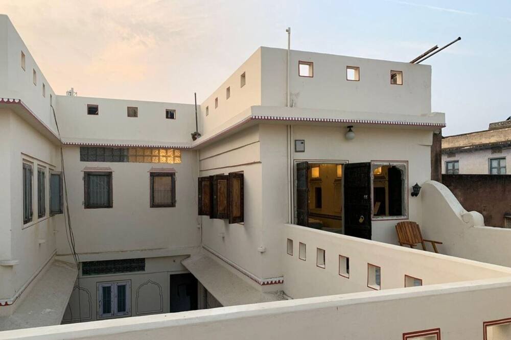 Photo of Outdoor in Pink City