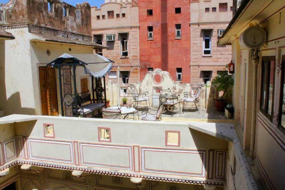 Photo of Outdoor in Pink City