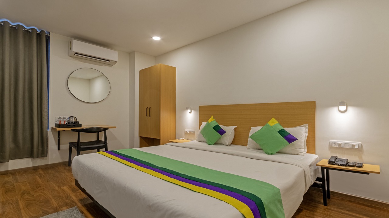 Photo of Bedroom in Gota