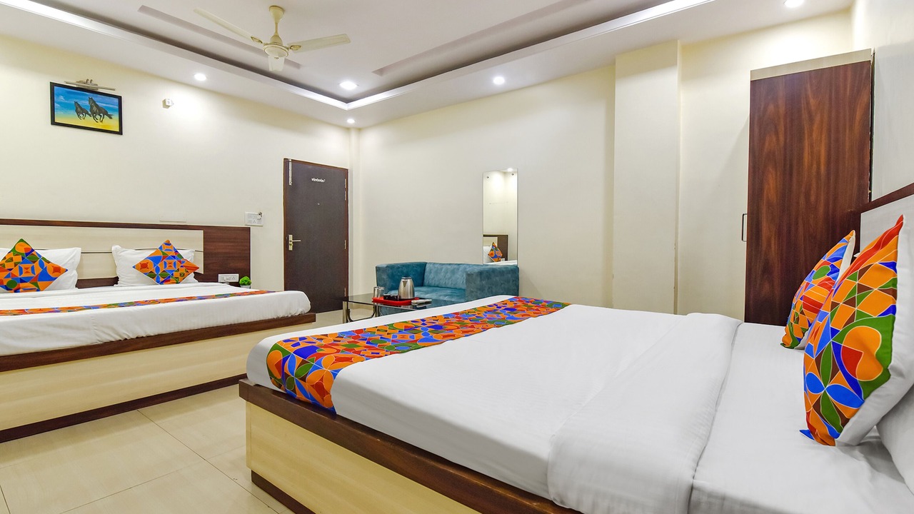 Photo of Bedroom in Raja Park