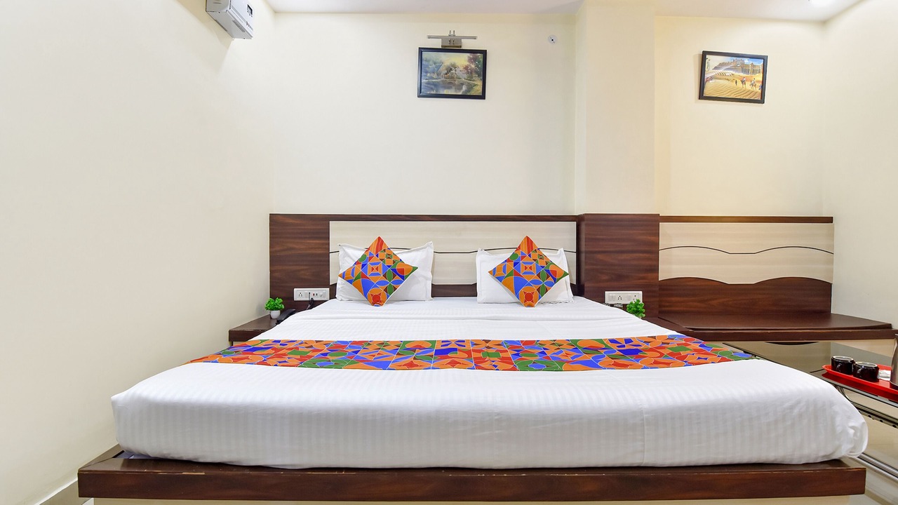 Photo of Bedroom in Raja Park
