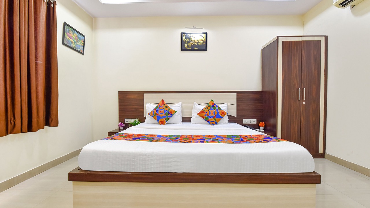Photo of Bedroom in Raja Park